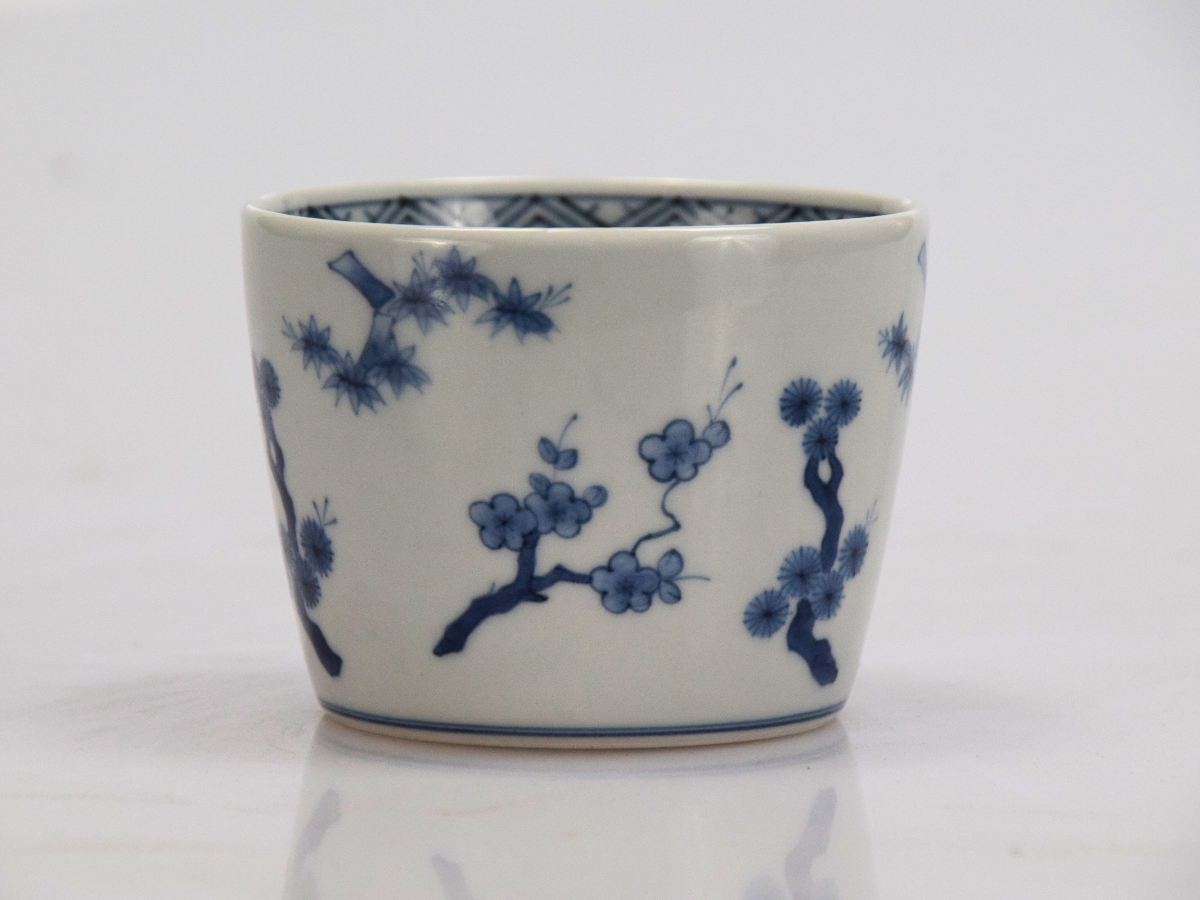 有田焼 松竹梅文 蕎麦猪口(大) – SAGA COLLECTIVE 有田焼 松竹梅文 蕎麦猪口(大) – SAGA COLLECTIVE
